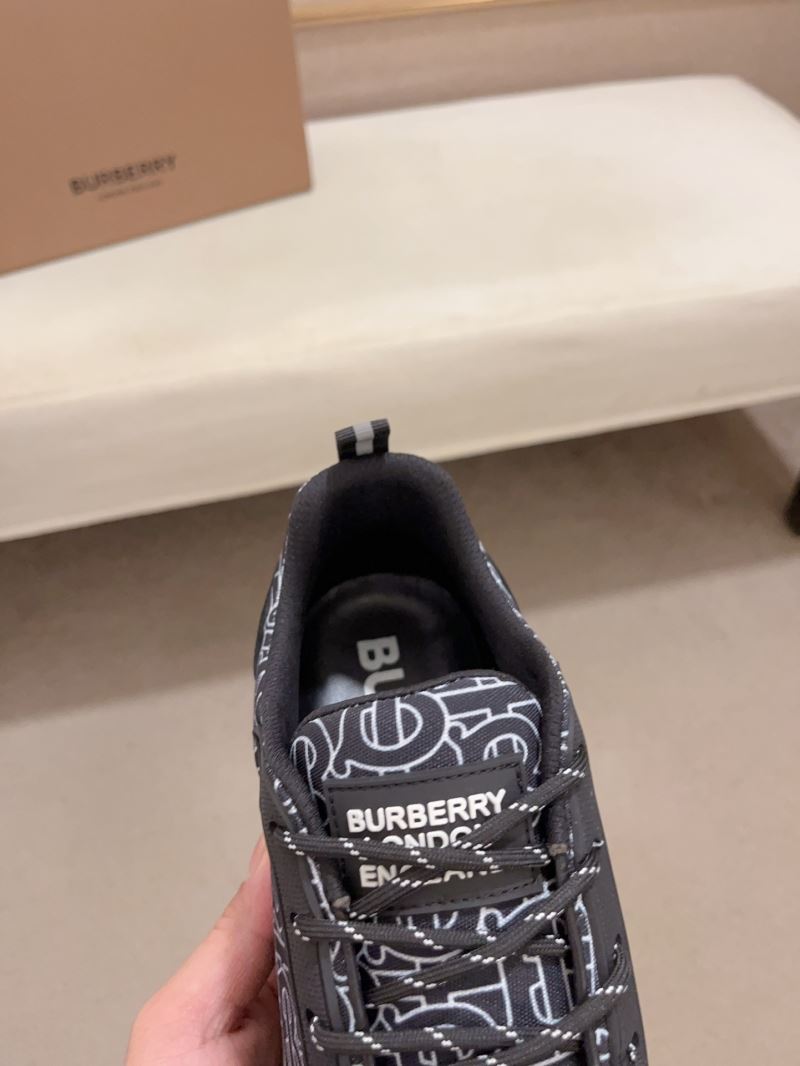 Burberry Low Shoes